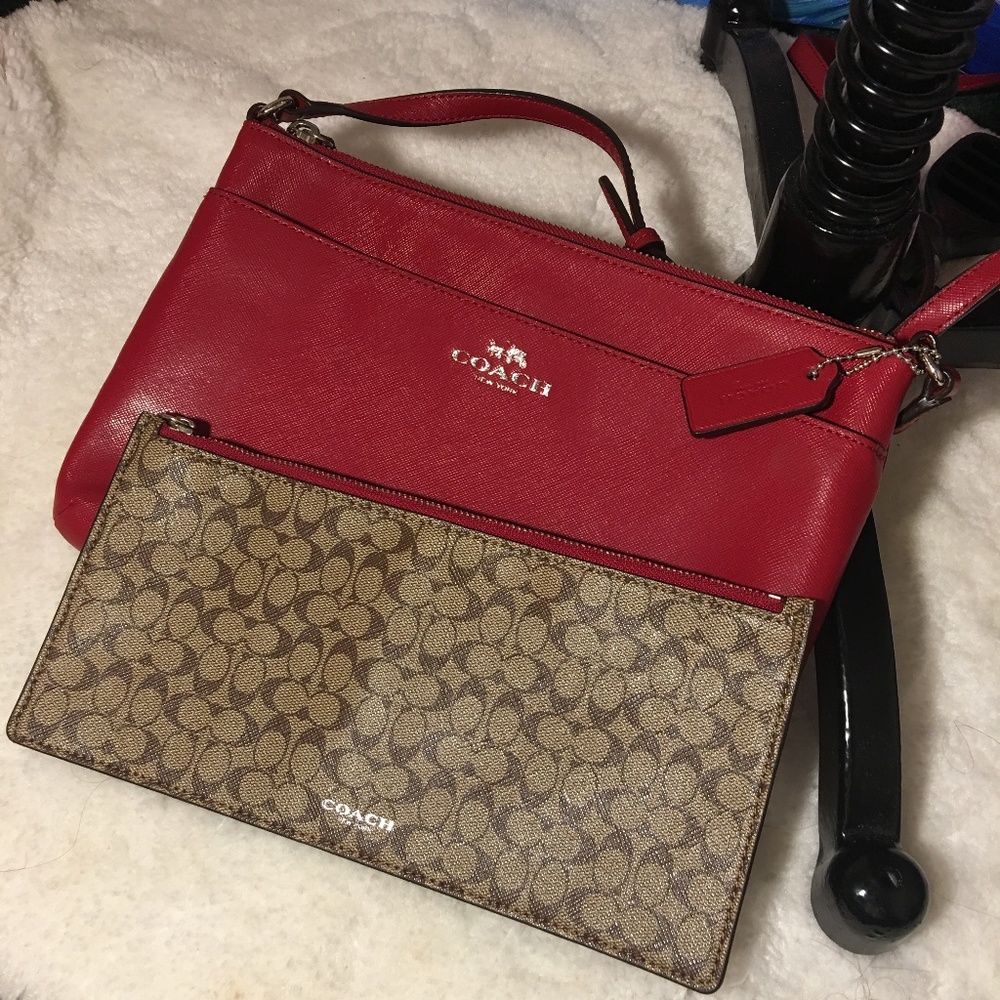 Coach purse - Picture 2 of 4